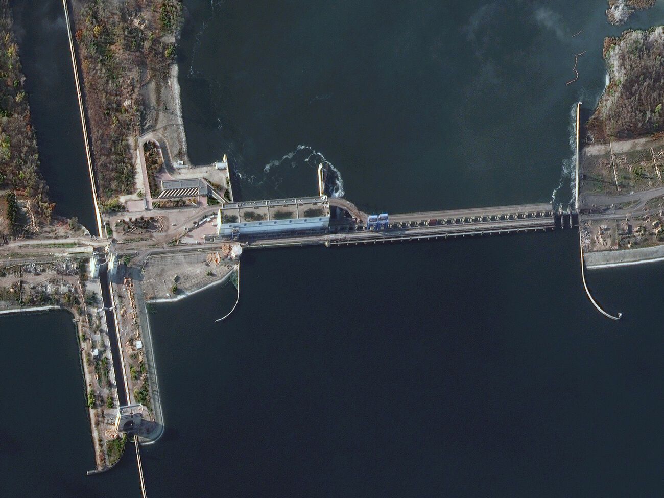 Так выглядела Каховская ГЭС в ноябре 2022 года, до разрушения оккупантами