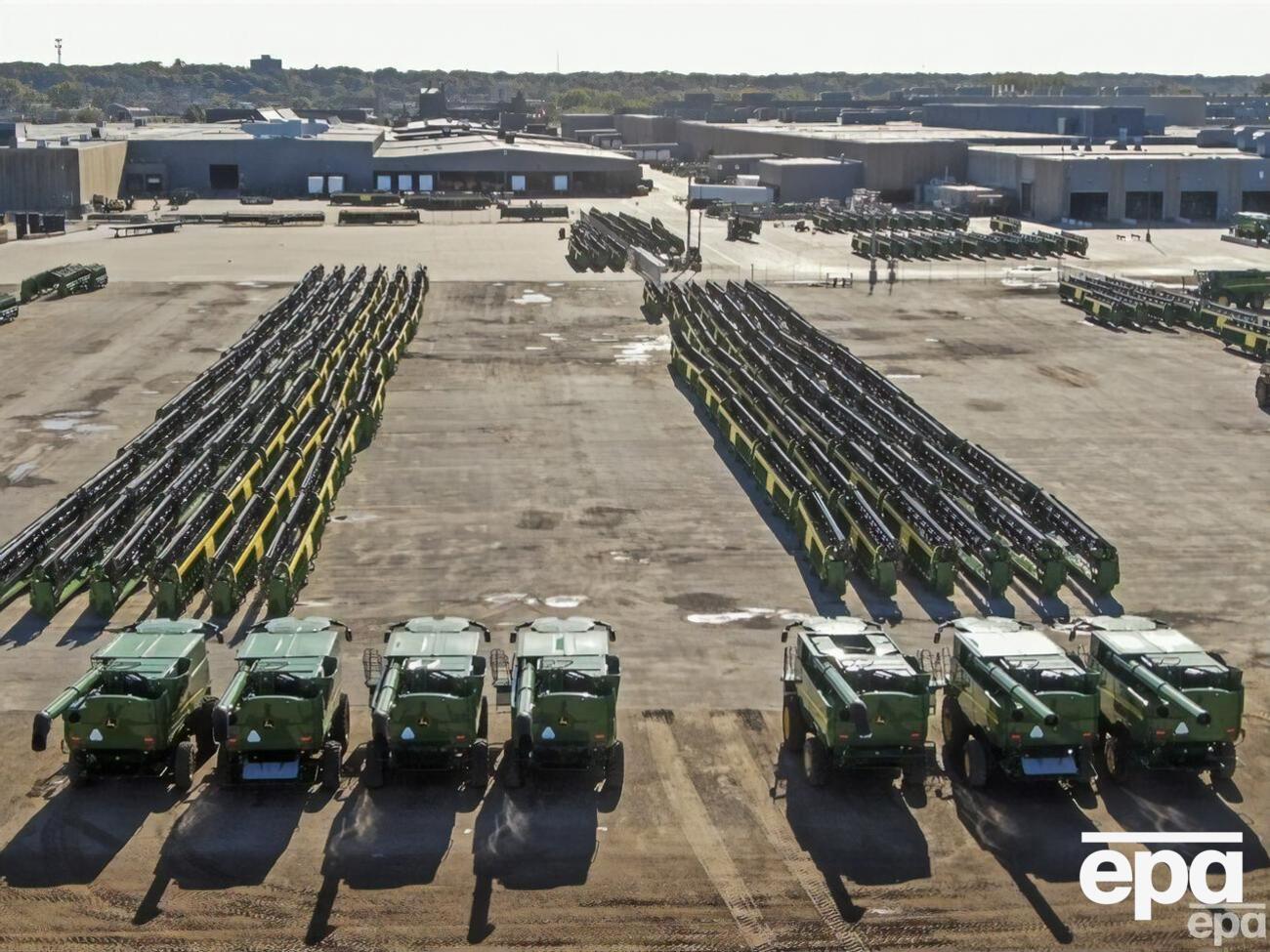 Российские провоенные паблики заявили, что минобороны РФ выдало кадры уничтожения сельхозтехники за поражение танков