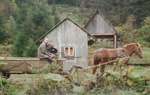 Мировая премьера фильма "Памфир" состоялась в 2022 году на Каннском кинофестивале