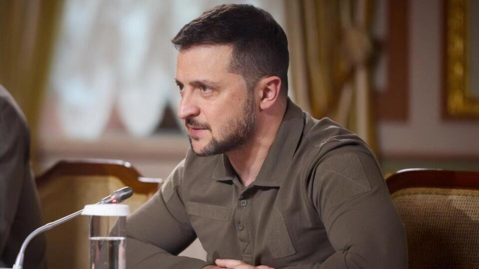 Зеленський розповів, хто поки не вводить санкцій проти Росії