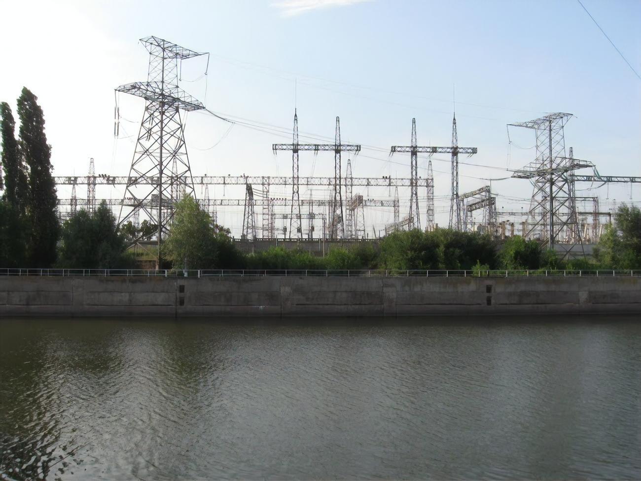 В "Укрэнерго" подчеркнули, что вырабатываемой электроэнергии достаточно