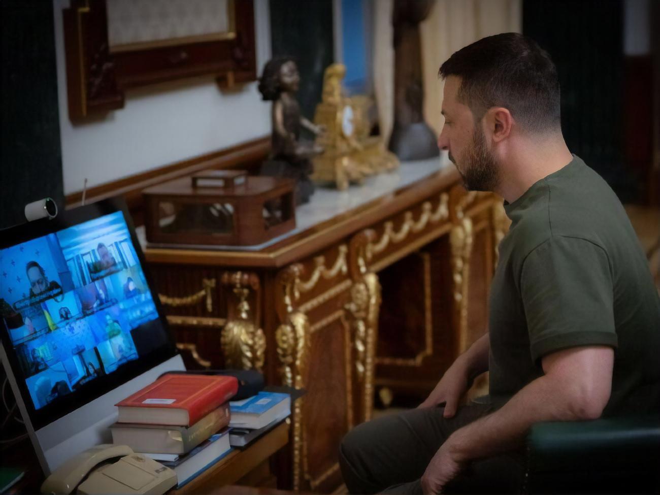 Зеленский: Ситуация с Каховской ГЭС &ndash; тема номер один