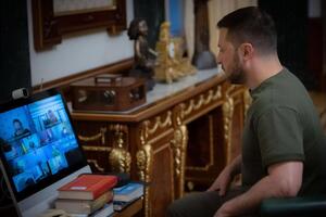 Зеленський: Ситуація з Каховською ГЕС – тема номер один