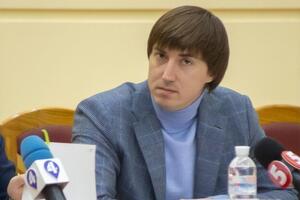 Никоряк, який відповідає за збереження культурної спадщини, був у ресторані й поїхав зі столичним забудовником Мхітаряном