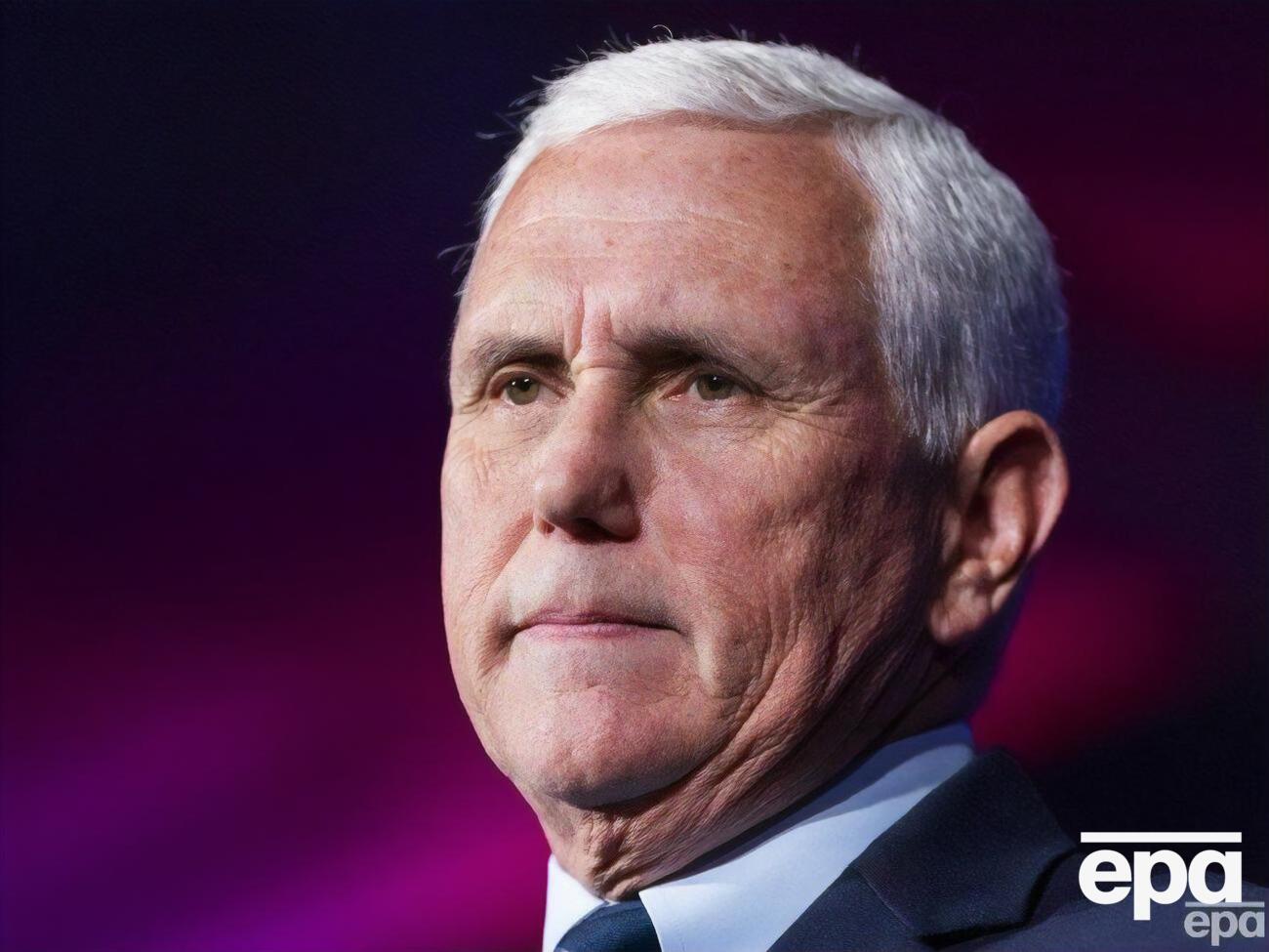 Пенсу 63 года, он бывший заместитель Трампа и экс-губернатор Индианы