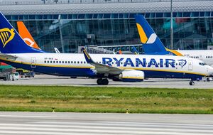 Украина не возобновит полеты гражданских самолетов, пока это не будет абсолютно безопасно, заявляли в конце апреля в компании "Украерорух"