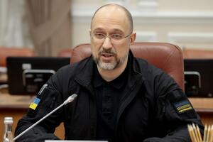 На левобережье Херсонской области подтоплены 10 населенных пунктов, а оккупанты даже не пытаются помочь людям, отметил Шмыгаль