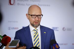 Яценюк: Двозначності, які були протягом останніх декількох десятиліть, спровокували Росію на агресію проти України