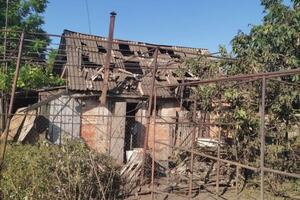 Унаслідок обстрілів зруйновано будинки й цивільні об'єкти