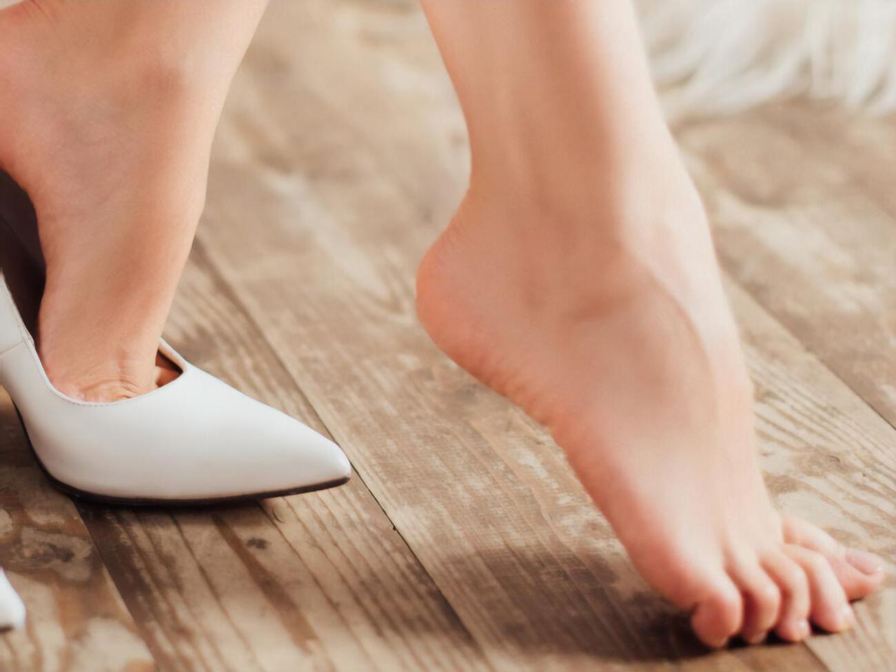 За п'ятами потрібно доглядати регулярно