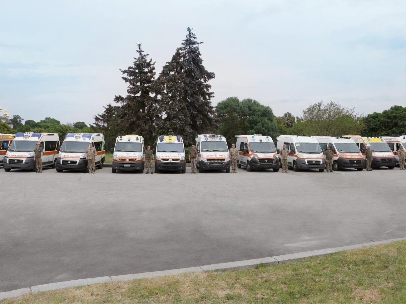 Все машины доставлены из Италии, где стоимость одного автомобиля составляет &euro;10&ndash;15 тыс. без доставки и ремонтов