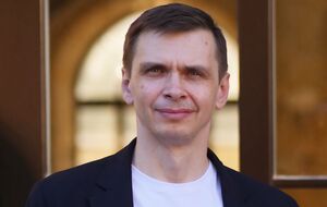 На болотах начинается смута. Еще немного провалов на фронтах – и Путина начнут грызть. Причем свои