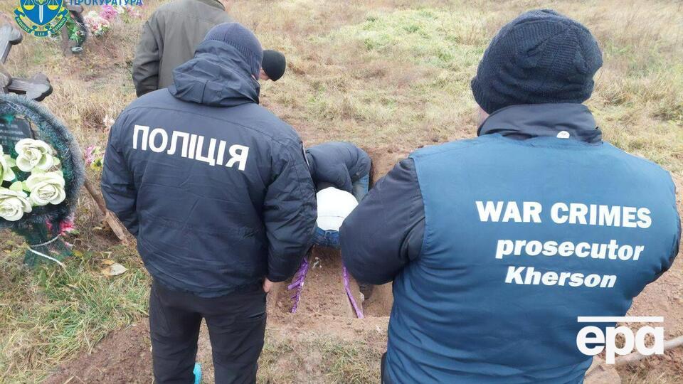 Шестерых мужчин и девушку пытали и расстреляли весной 2022 года