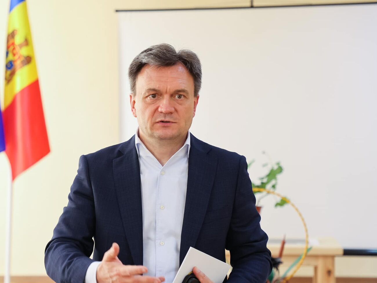 Речан сообщил, что Кишинев готовит для Украины спецоборудование