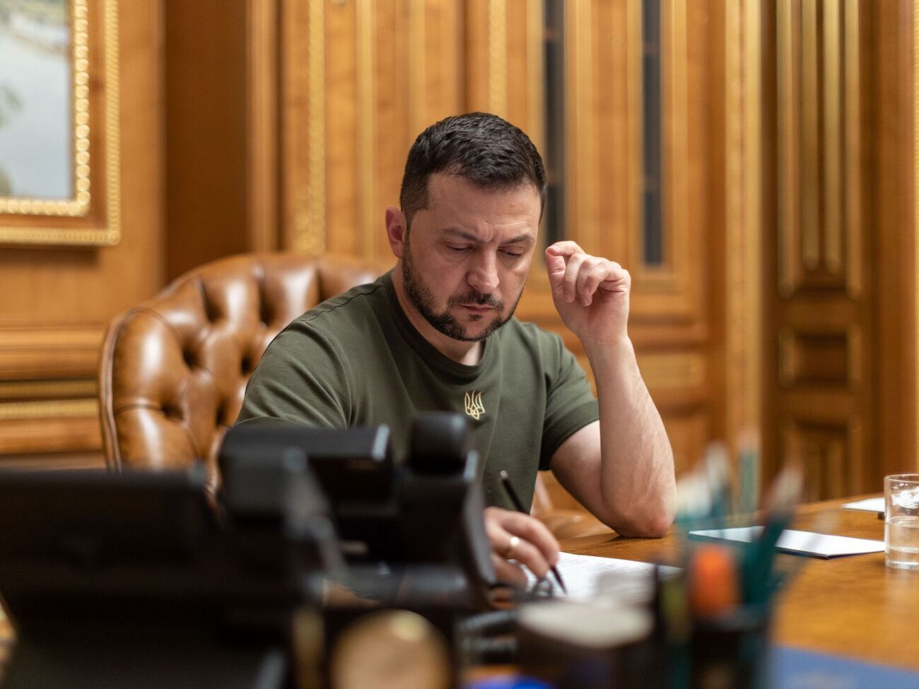 Зеленский стал президентом весной 2019 года