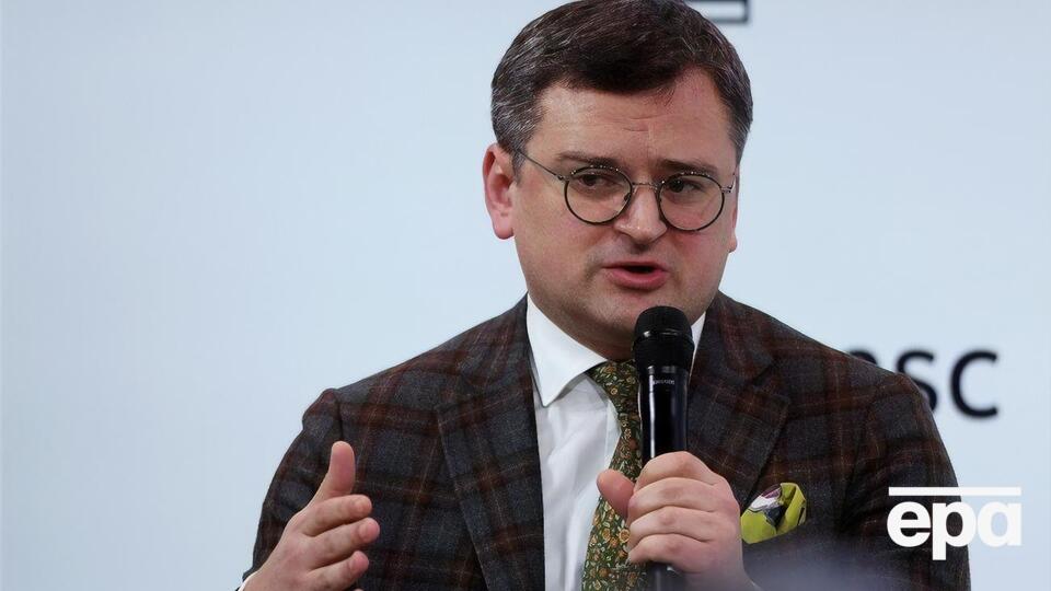 Кулеба предложил желающим проводить расследование посидеть в Киеве в подвалах во время обстрелов