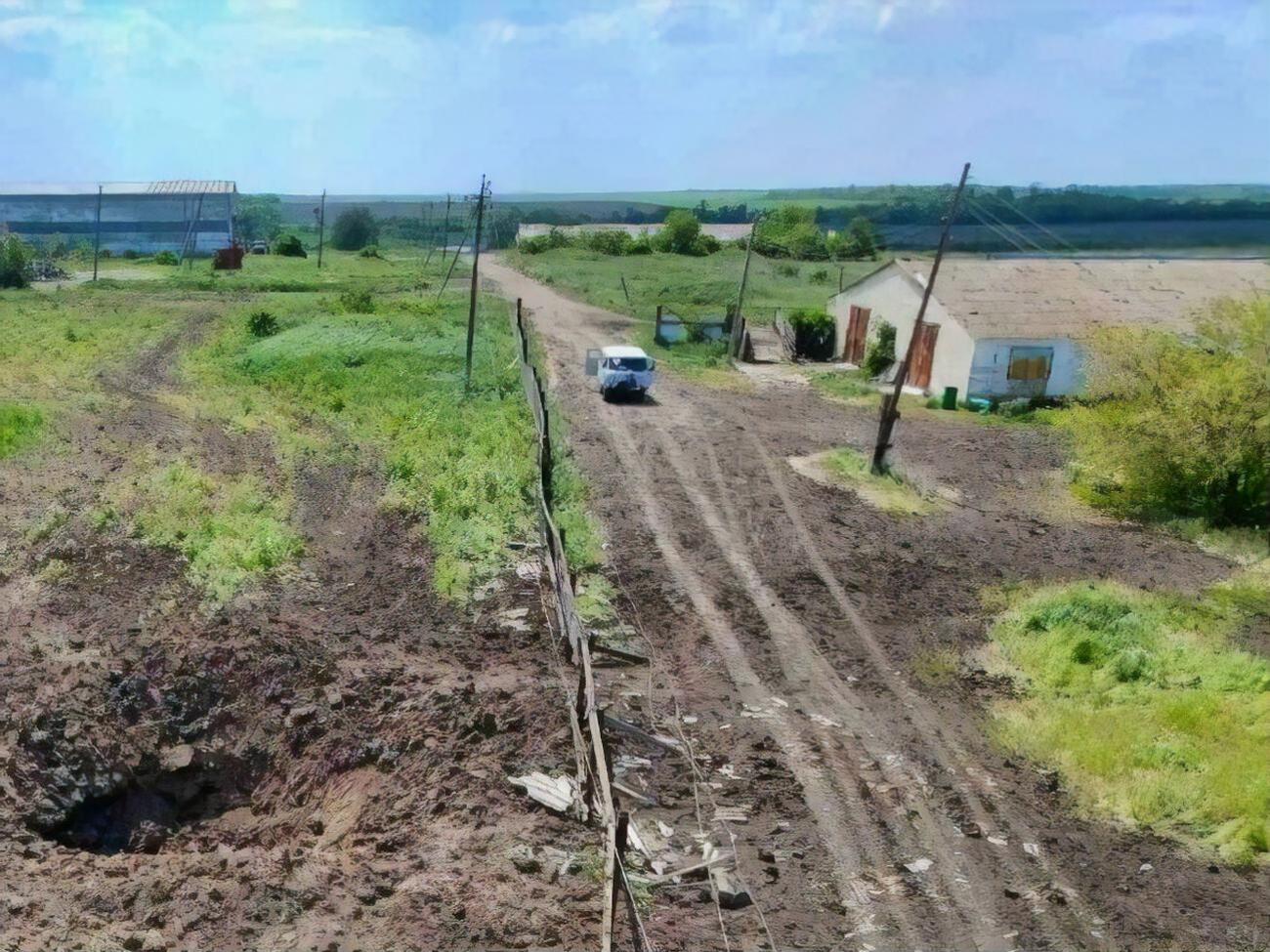 Из-за обстрелов, без электроснабжения пока остаются 108 населенных пунктов, где специалисты не имеют доступа к проведению работ