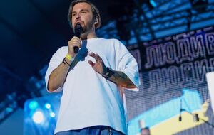 По словам Танчинца, во время благотворительных выступлений в поддержку Украины они с музыкантами собрали порядка 35 млн грн