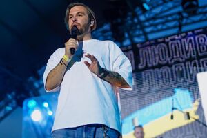 За словами Танчинця, під час благодійних виступів на підтримку України вони з музикантами зібрали приблизно 35 млн грн