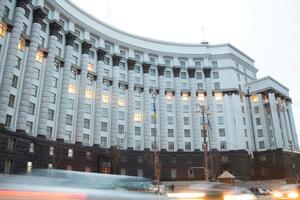 Мэры городов просят Кабмин вмешаться в ситуацию с финансированием укрытий