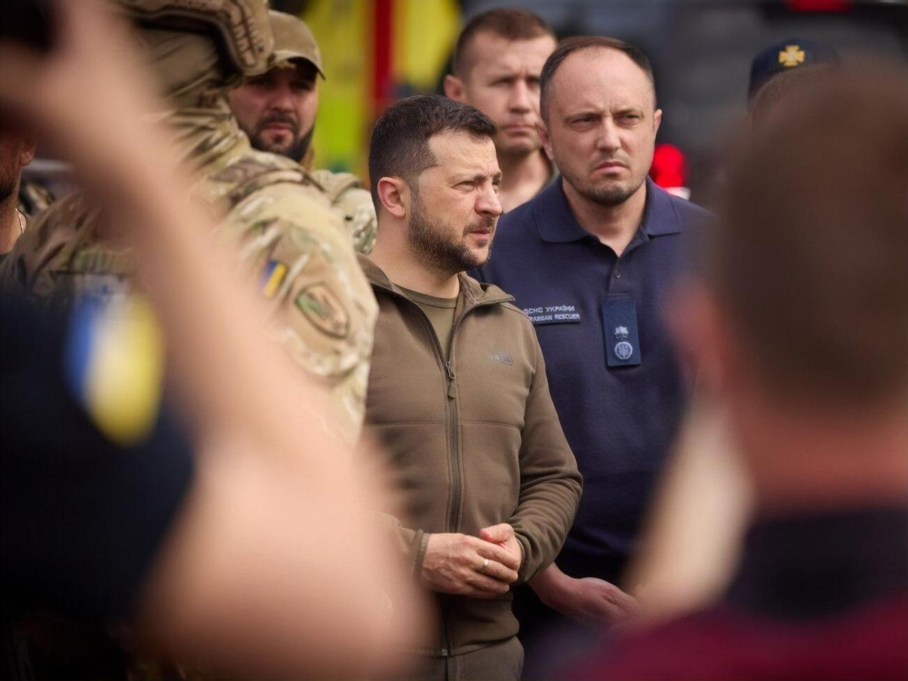 Зеленський переконаний, що Україна впорається з наслідками всього російського зла, включно із терактом окупантів на Каховській ГЕС