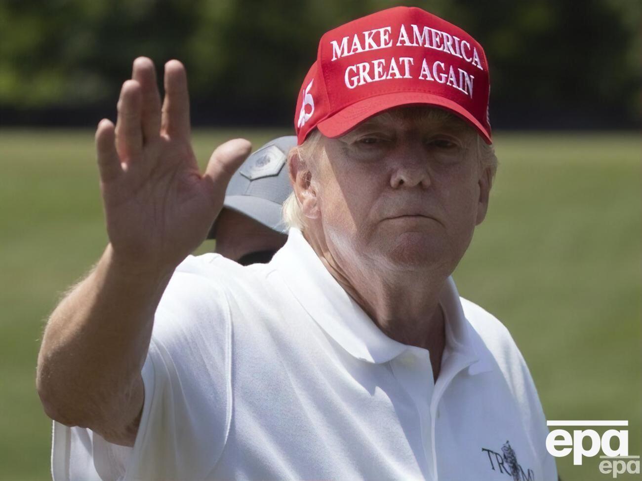 Все статьи обвинения касаются умышленного хранения Трампом информации о национальной обороне