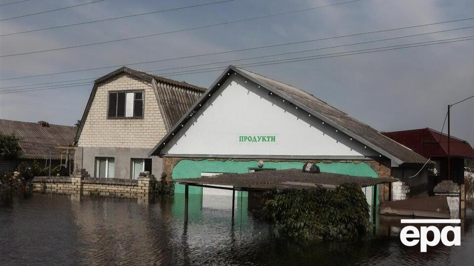 Из-за подрыва ГЭС полностью ушли под воду Кардашинка и Коханы