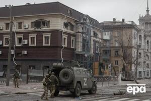 Через Маріуполь знову перекидають на фронт багато живої сили окупантів