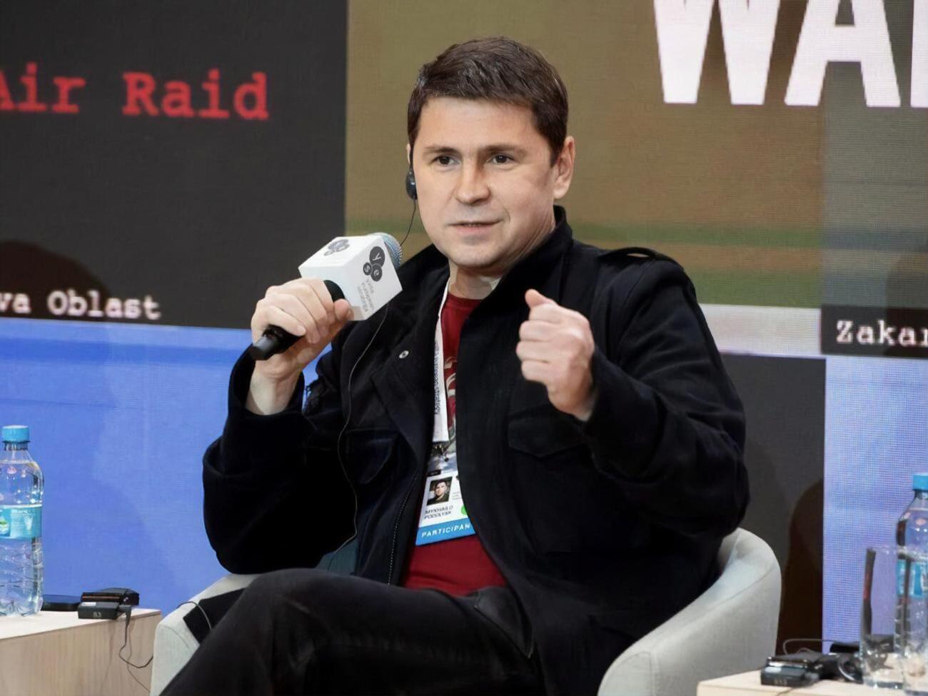 Подоляк уверен, что никаких сил НАТО в Украине не будет