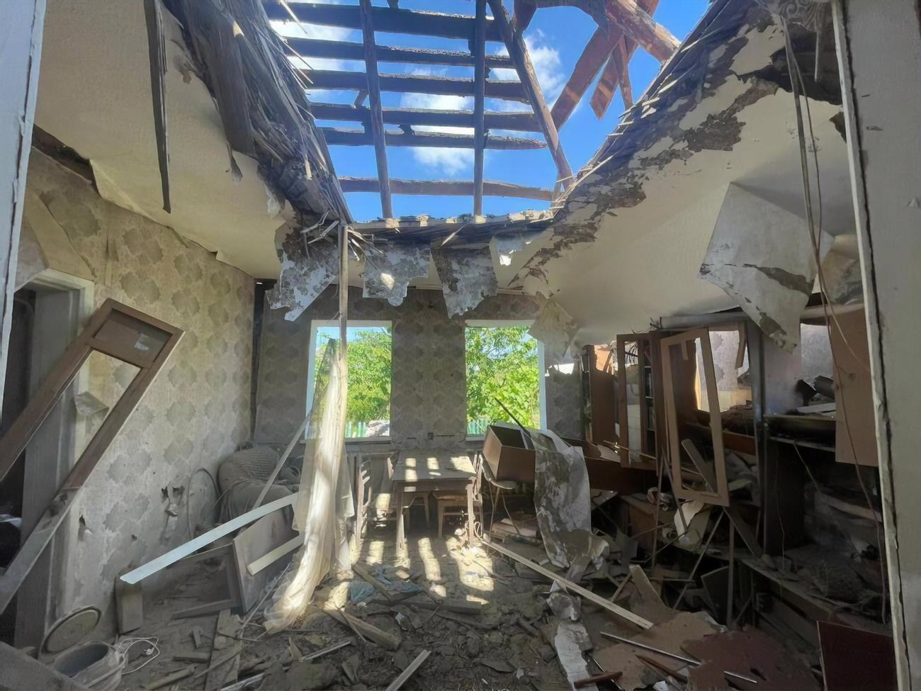 Окупанти регулярно обстрілюють Харківську область