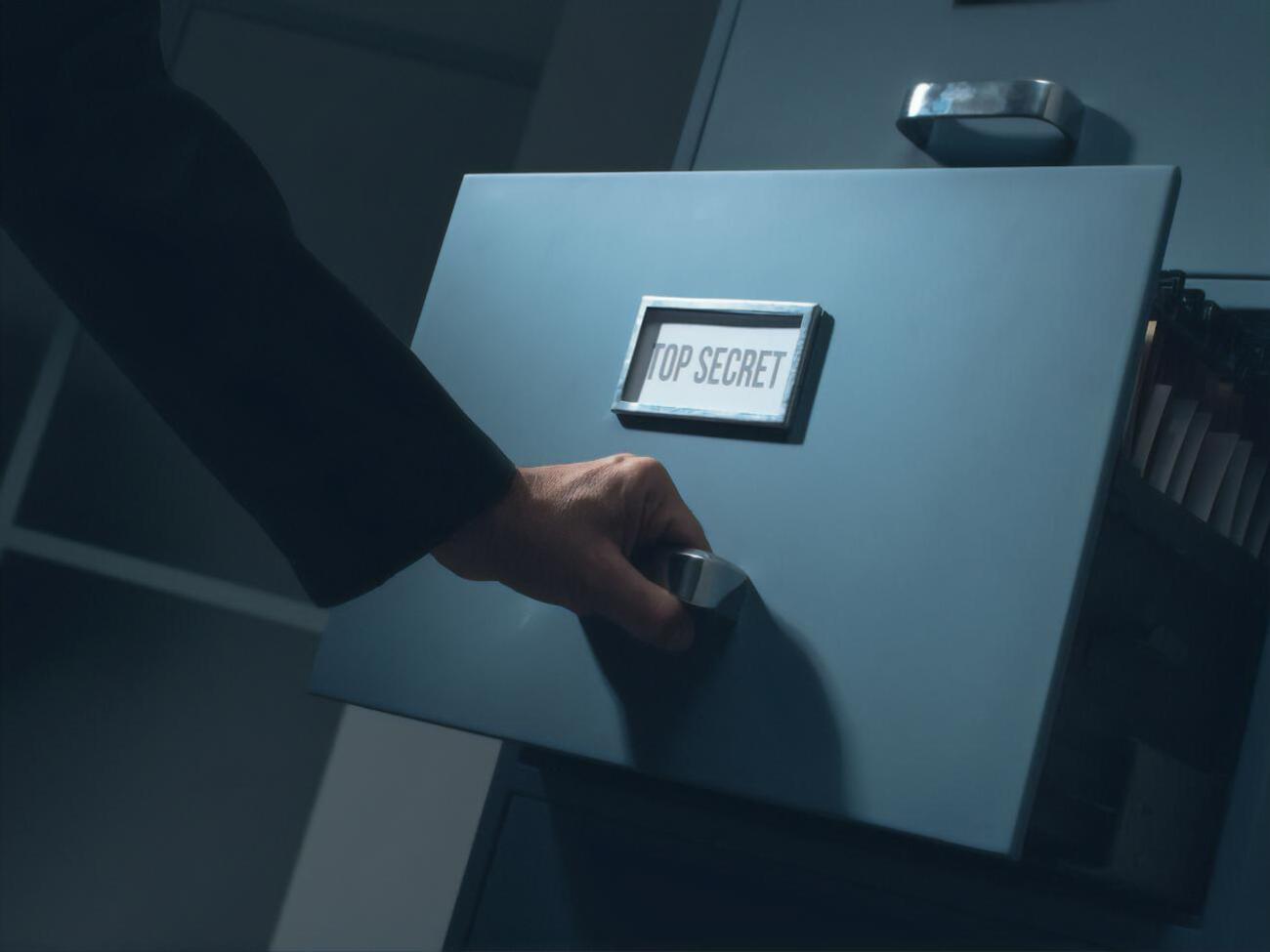 Польские правоохранители говорят, что подозреваемый вел наблюдение за военными объектами и морскими портами