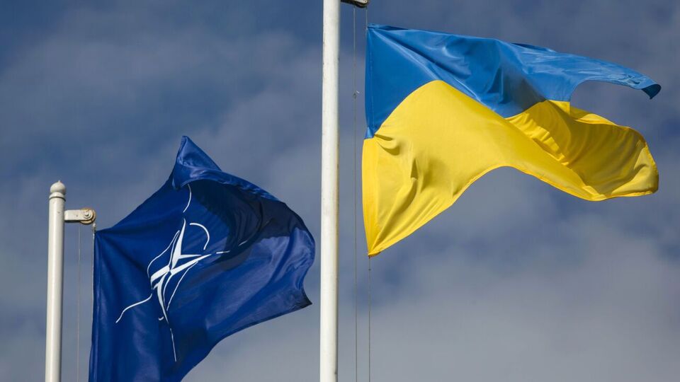 Як зазначають соціологи, членом НАТО Україну хоче бачити 89% громадян