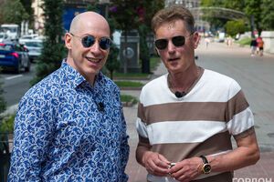 Гордон и Буряк записали интервью, гуляя по Киеву