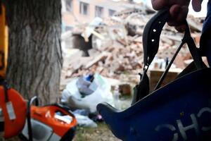 В Оріхові з-під завалів витягли тіло п'ятої жертви російського авіаудару