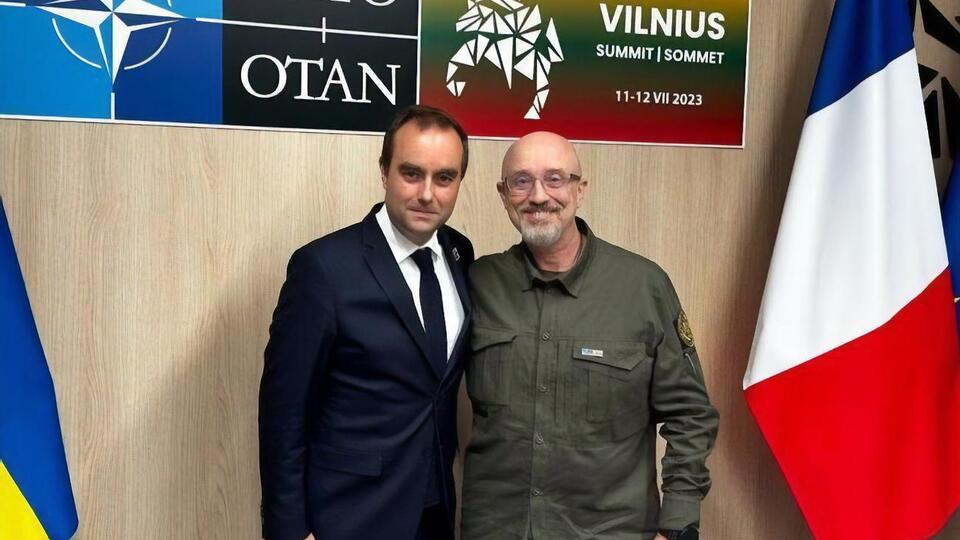 Резников и Лекорню подписали соглашение, согласно которому военная помощь Украине увеличится на €170 млн