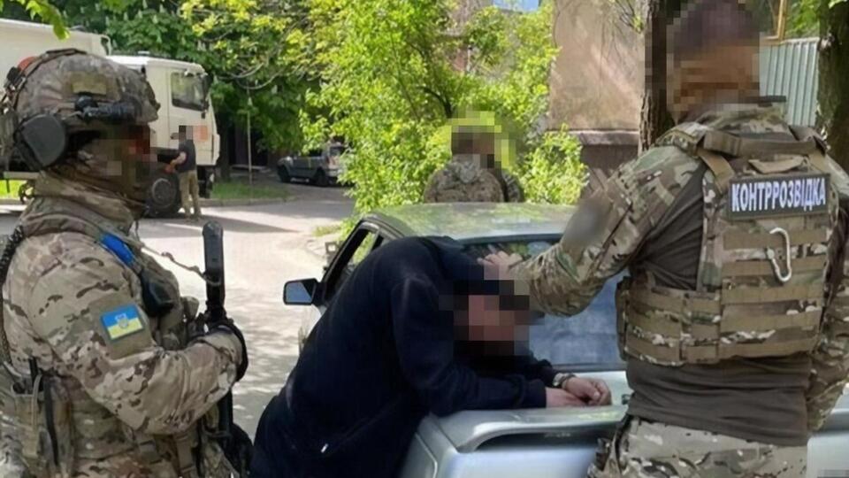 За даними СБУ, для вчинення терактів ФСБ планувала переправити своїм фігурантам посилку з 10 кг пластиду