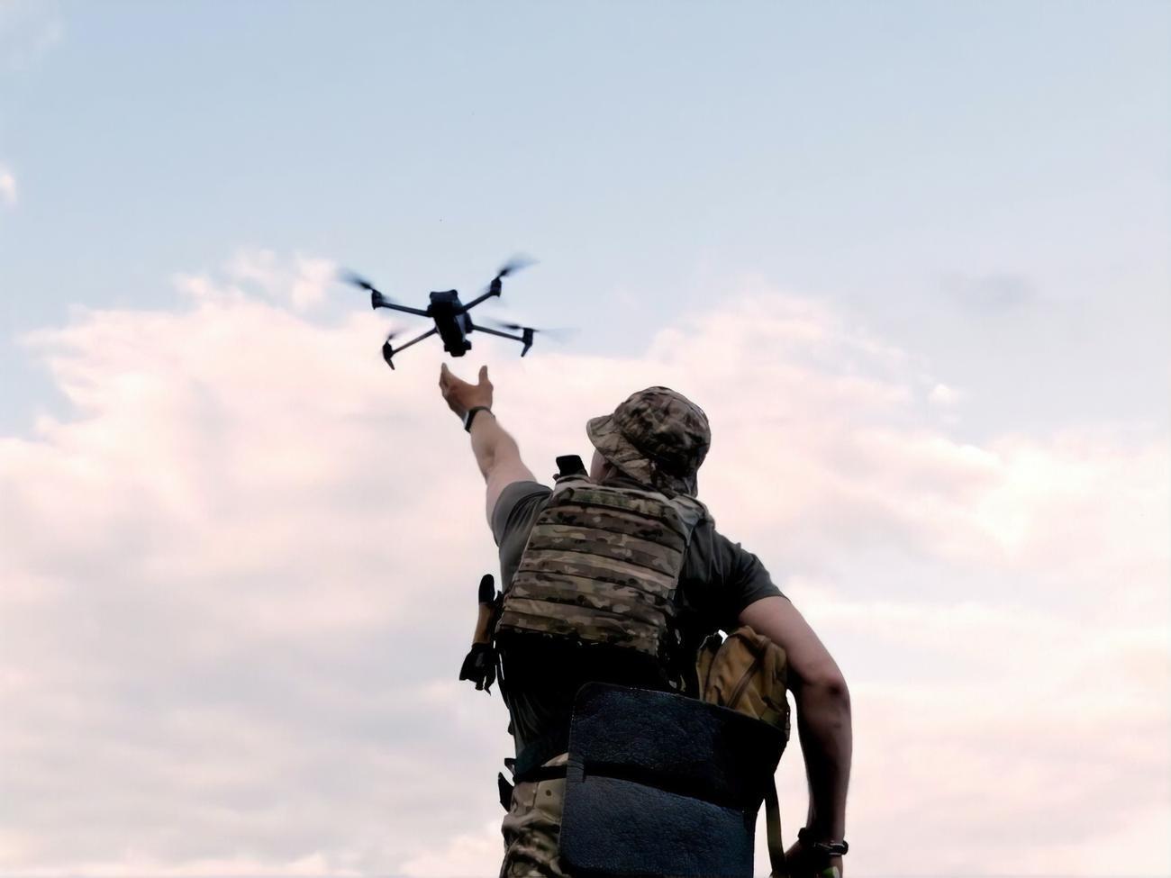 За ударными дронами &ndash; будущее, отметил Залужный, цитируя украинских военных