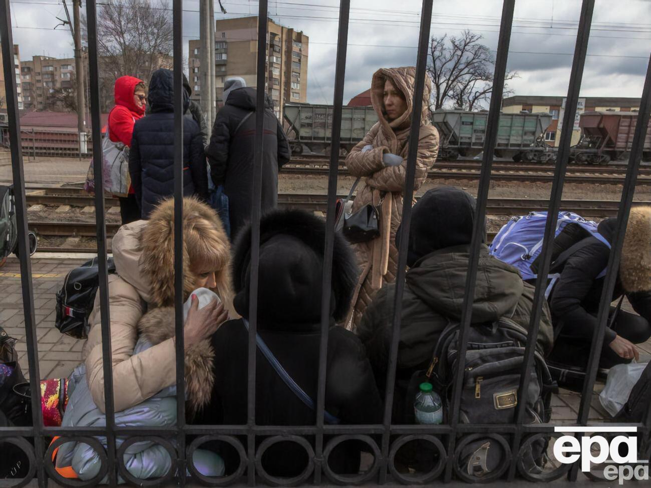 Из опроса следует, что новую работу ищут в том числе уже трудоустроенные ВПЛ