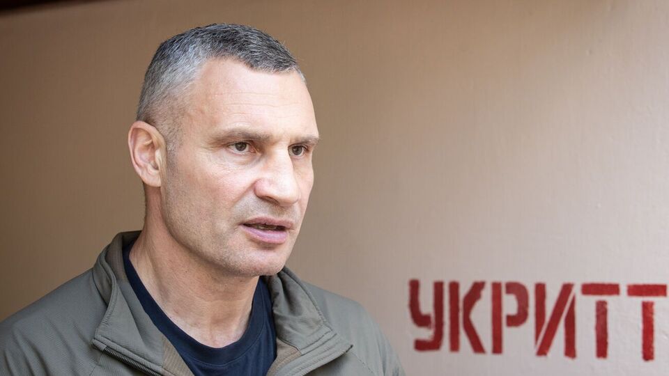 Кабмін ухвалив рішення про догану Кличку на тлі перевірок укриттів у Києві й Україні