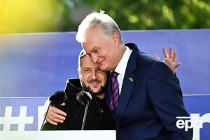 Науседа й Зеленський виступили на концерті на підтримку вступу України в НАТО, який відбувся у Вільнюсі