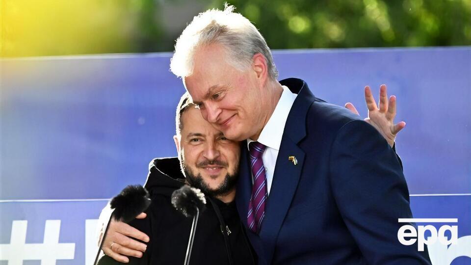 Науседа и Зеленский выступили на концерте в поддержку вступления Украины в НАТО, который прошел в Вильнюсе