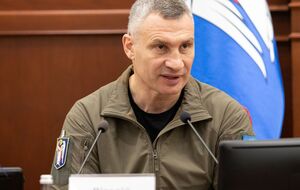 Кличко (на фото) повідомив, що він звернувся до наглядової ради "Київміськбуду" щодо відсторонення Кушніра на час аудиту підприємства