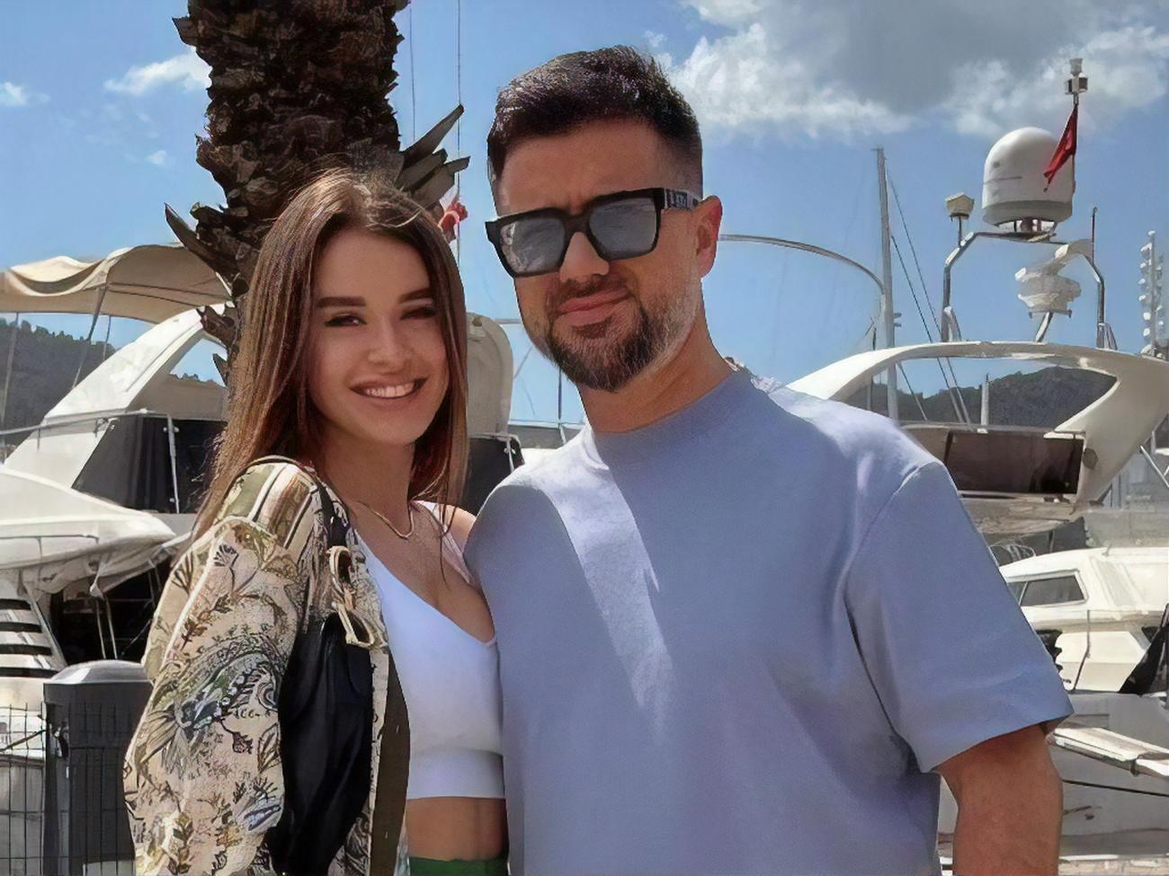 Дружина Налчаджиоглу писала, що під час відпустки їм із чоловіком рідко вдається побути вдвох