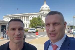 С начала войны Владимир Кличко 99% своего времени провел в Киеве, подчеркнул его брат Виталий Кличко