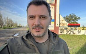 У нас нет приглашения в НАТО на словах, но уже сейчас ясно, что Альянс взял курс на интеграцию Украины на деле