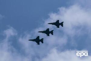 Кулеба зазначив, що в питаннях, пов'язаних із F-16, є багато нюансів, тому графік може зрушуватися