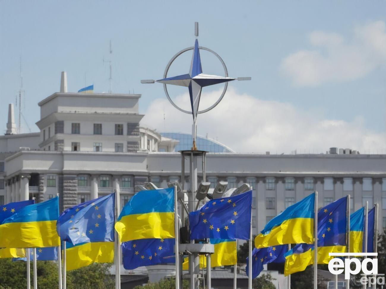 Украина&nbsp;боролась за такое будущее для себя&nbsp;&ndash;&nbsp;быть&nbsp;равноправным членом Европейского союза и Альянса по безопасности, заявил Зеленский