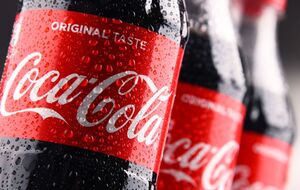 Coca-Cola ушла из страны-агрессора России в марте прошлого года