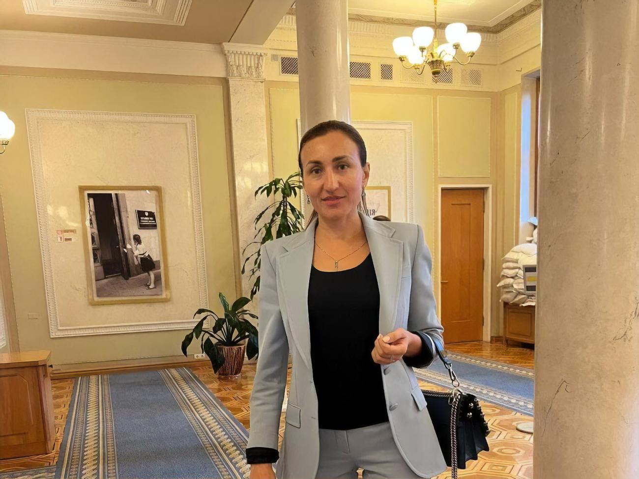 Плачкова была в составе делегации ОПЗЖ, которая вместе с Медведчуком ездила в РФ в 2020 году