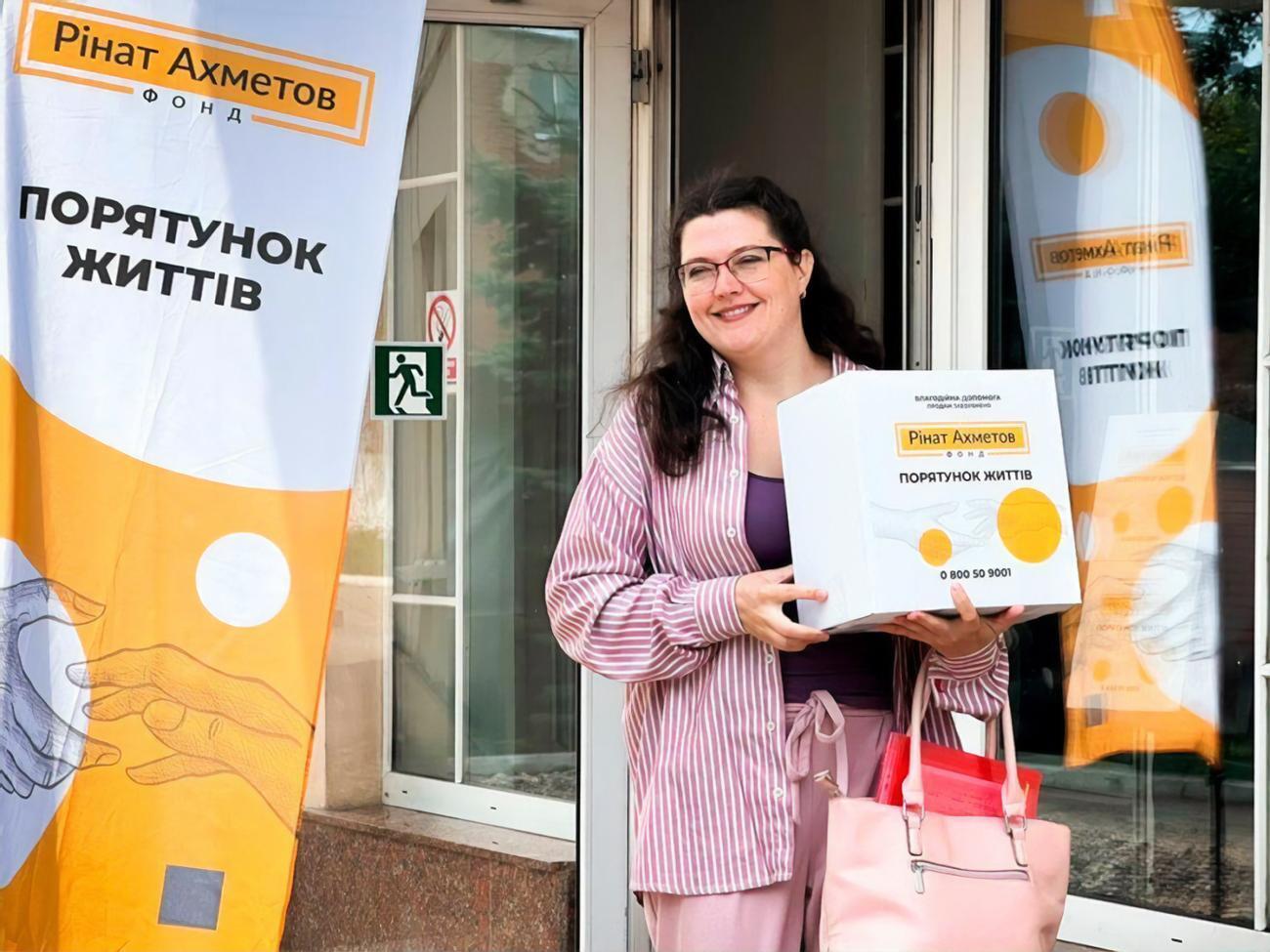 С 2014 года Фонд передал жителям Украины 13 млн продуктовых наборов